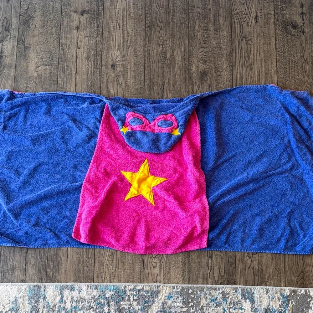 Jumping beans superhero 🦸‍♀️ hooded towel with cape and hand holds pink & purple